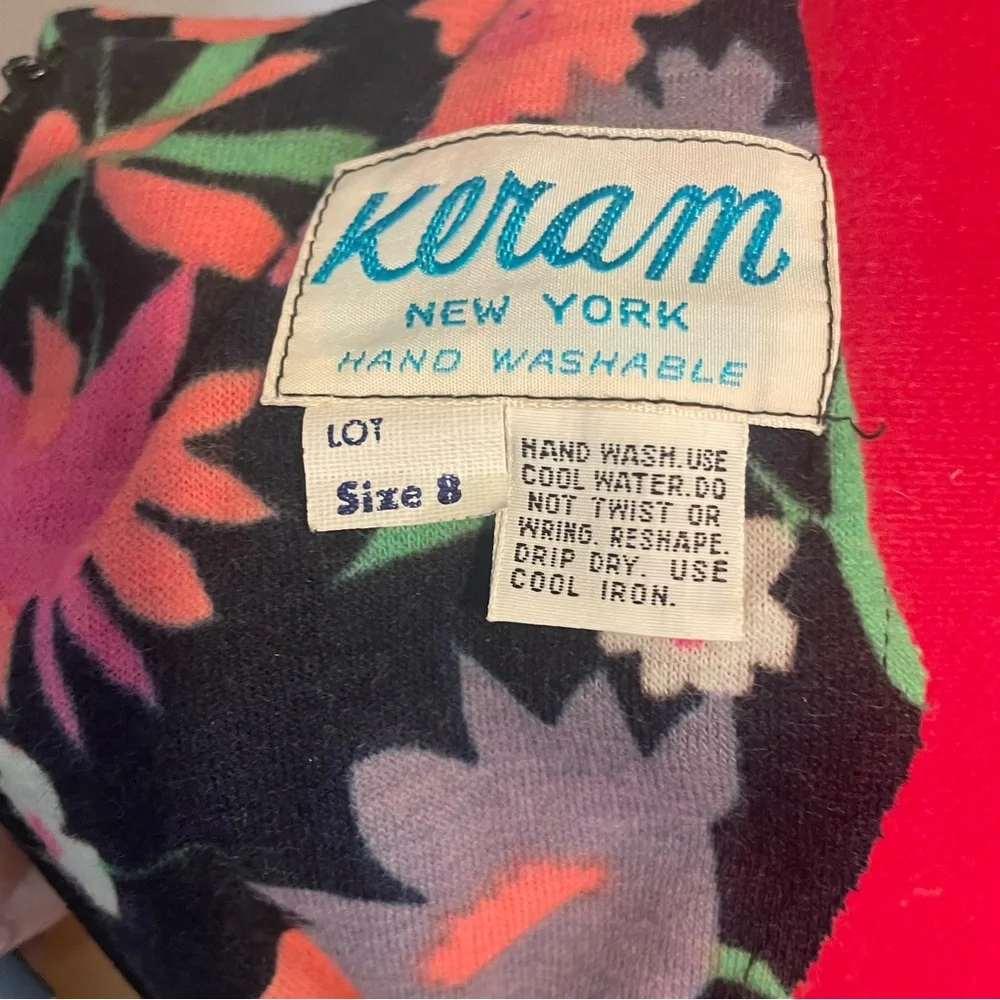 Vintage 60s/70s Keram NY Mod Floral Long-sleeve Mini Dress With Slit Neck - Picture 13 of 16